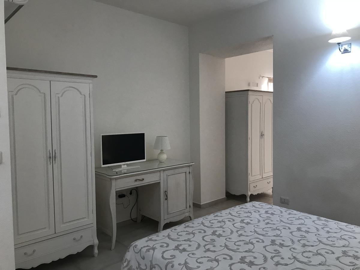 Marme Hotel San Teodoro Kültér fotó